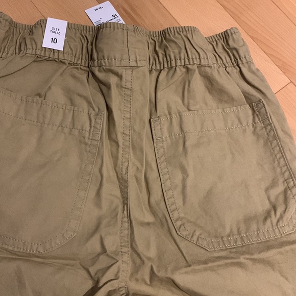NWT Children’s Place boys Tan shorts - size 10 - Picture 9 of 11